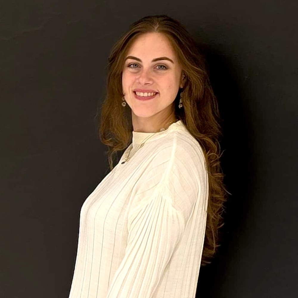 Meet your Posher, Chassida